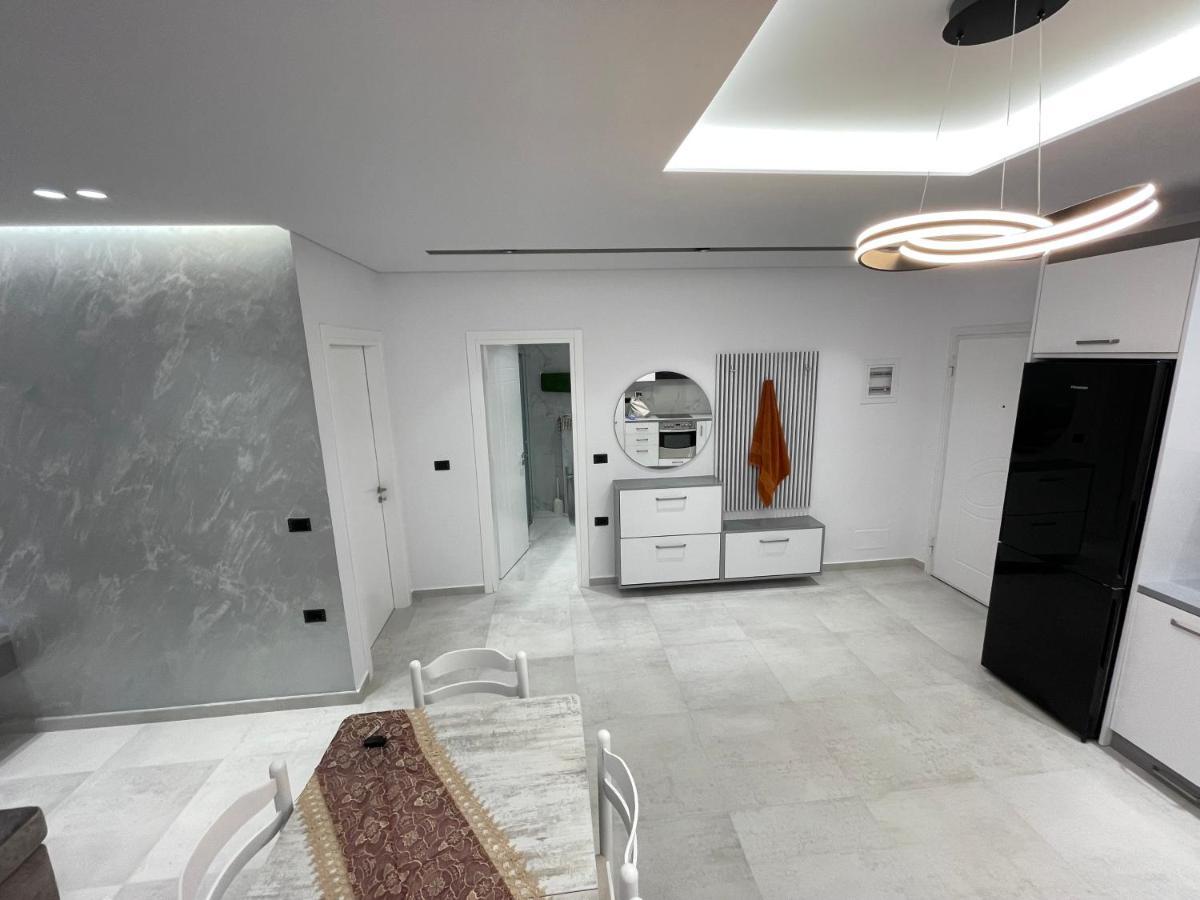 Alpha Lux Apartment Saranda Dış mekan fotoğraf