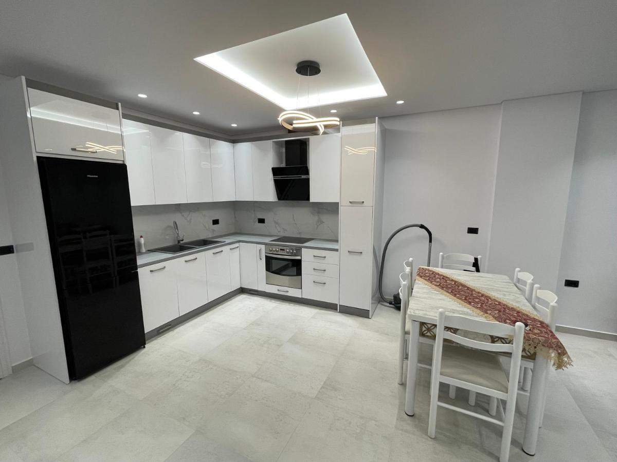 Alpha Lux Apartment Saranda Dış mekan fotoğraf