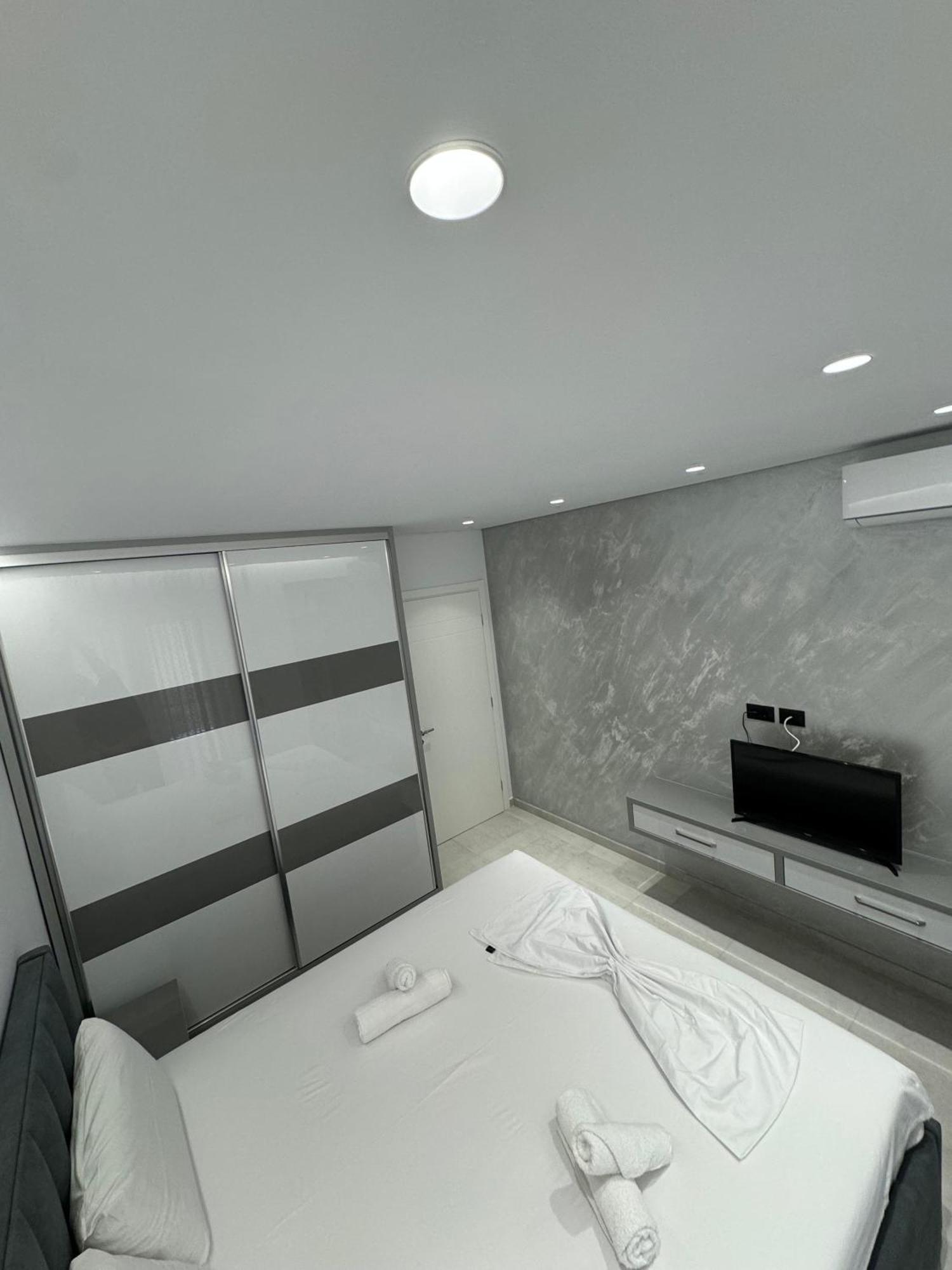 Alpha Lux Apartment Saranda Dış mekan fotoğraf